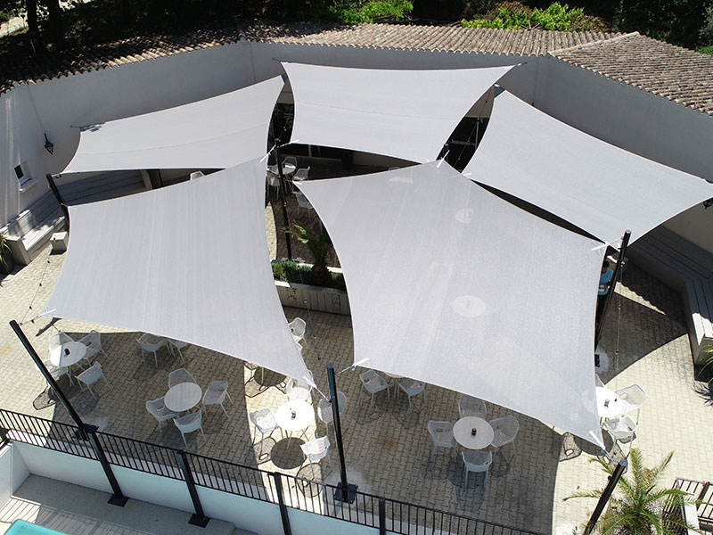 voile d'ombrage professionnel, voile d'ombrage restaurant, voile d'ombrage, toile d'ombrage, bache ombrage, vélum