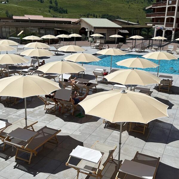 transat-professionnel-en-bois-ramberti-by-exterieur-confort-realisation-3 Transat professionnel en bois Ramberti by Extérieur Confort