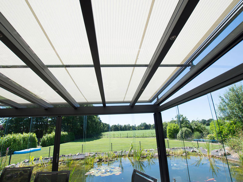 store banne professionnel, store banne sur-mesure, protection solaire, store enseigne