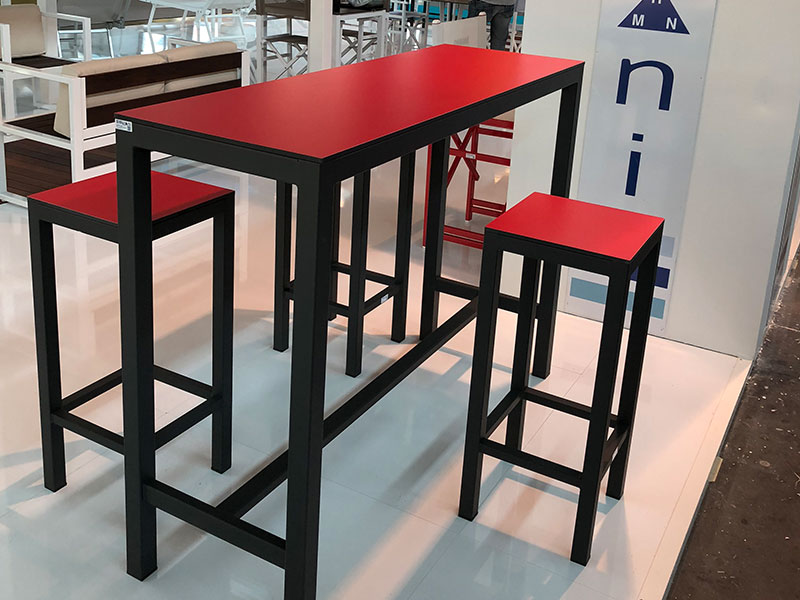 mobilier de terrasse professionnel, mobilier d'extérieur professionnel, table de terrasse pro